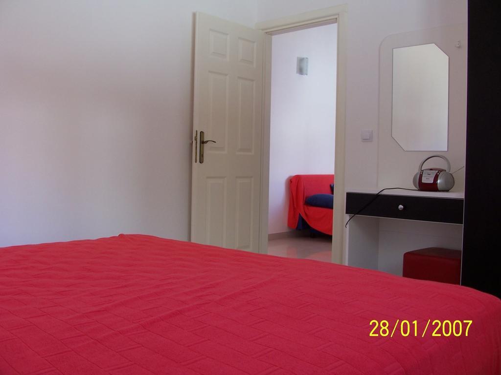 Apartments Perdijic Nemira Omis Phòng bức ảnh